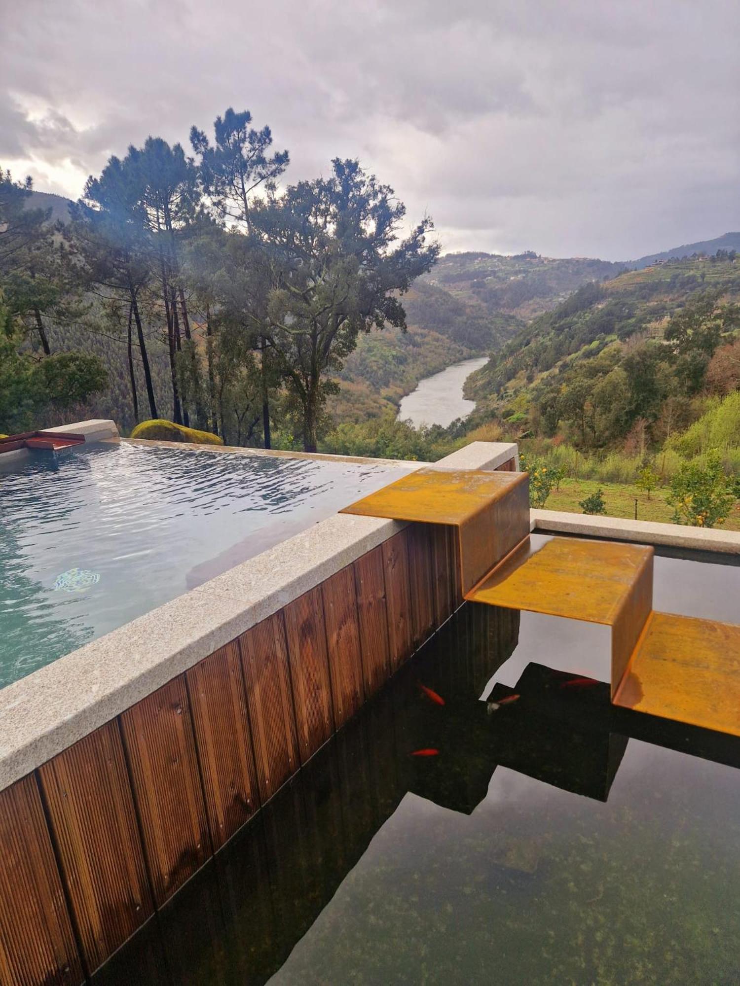 Javardo - Family House - Douro Penha Longa Exterior photo